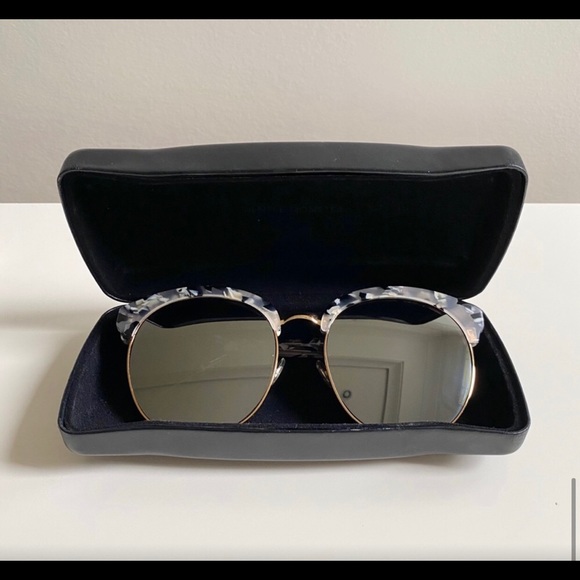 Gentle Monster Deborah Sunglasses - Picture 6 of 7